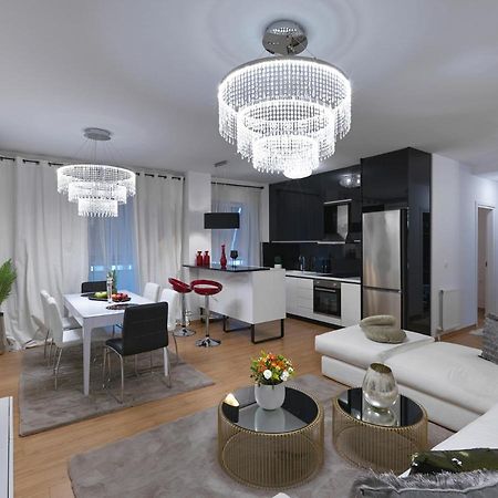Elegant Apartment In Glyfada Athen Exterior foto