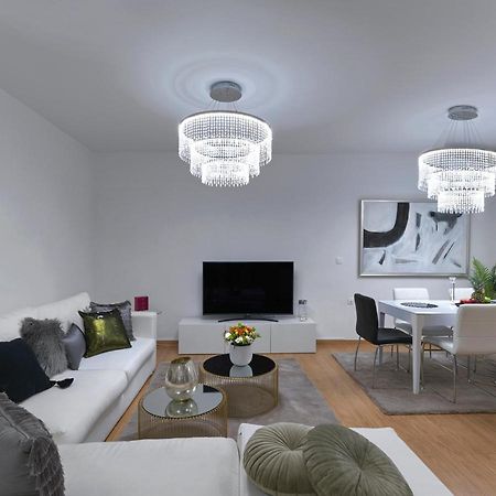Elegant Apartment In Glyfada Athen Exterior foto