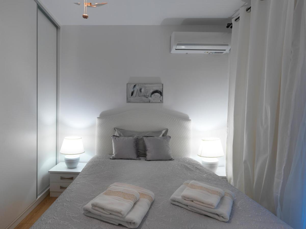 Elegant Apartment In Glyfada Athen Exterior foto