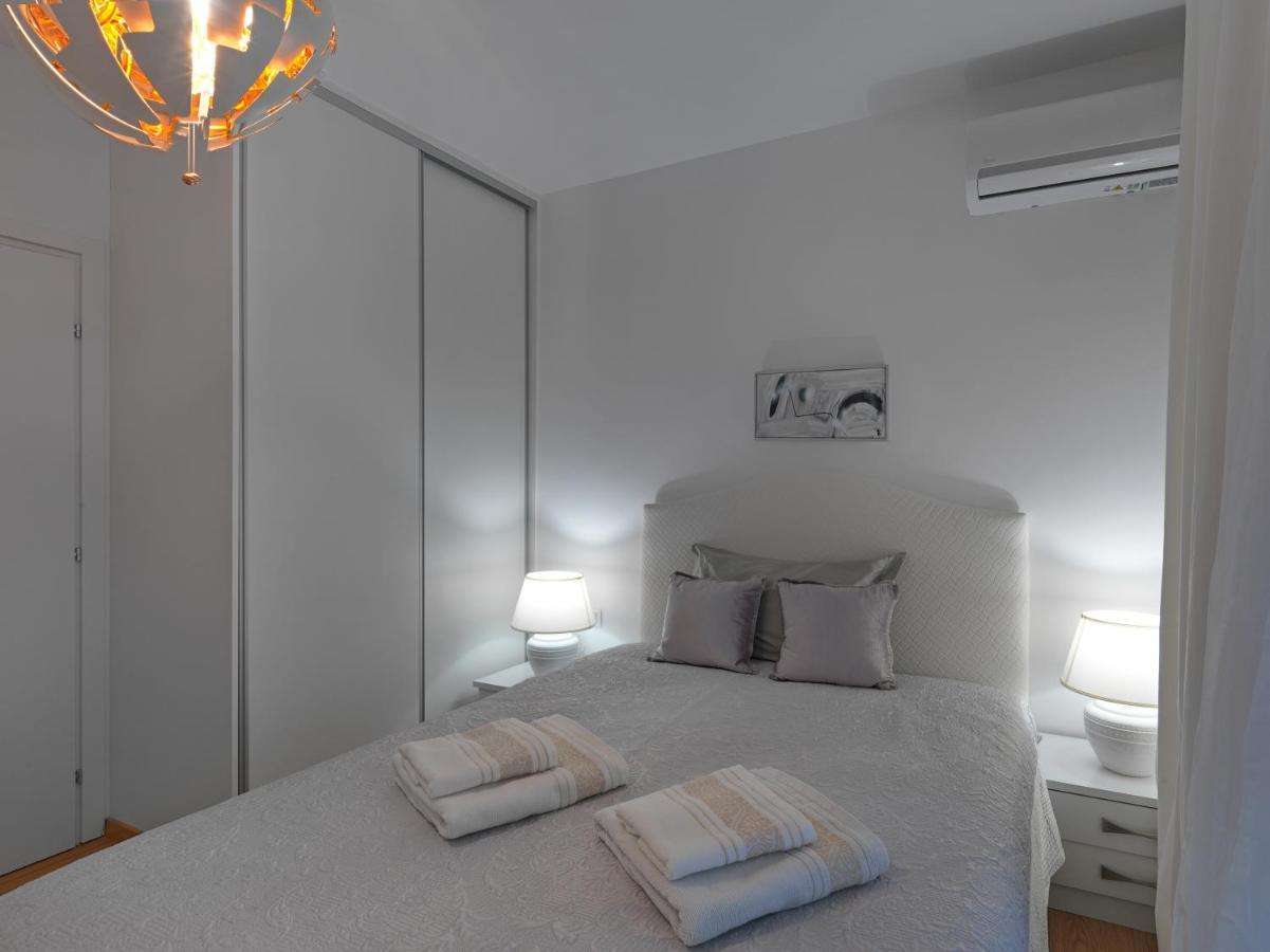 Elegant Apartment In Glyfada Athen Exterior foto