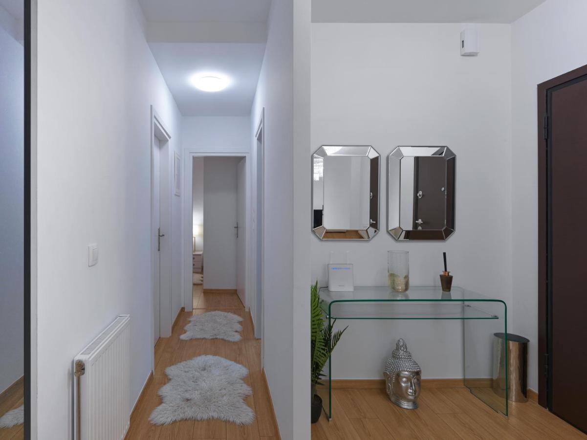 Elegant Apartment In Glyfada Athen Exterior foto
