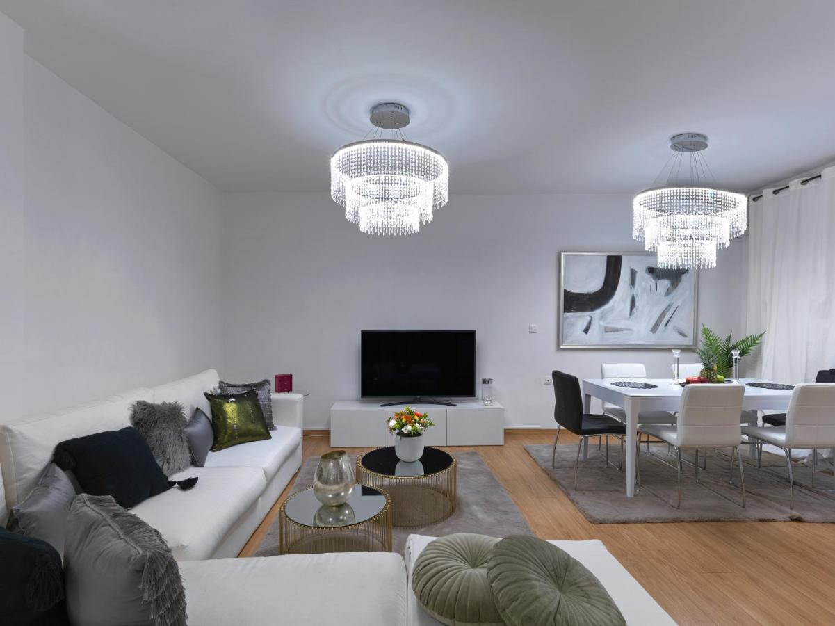 Elegant Apartment In Glyfada Athen Exterior foto